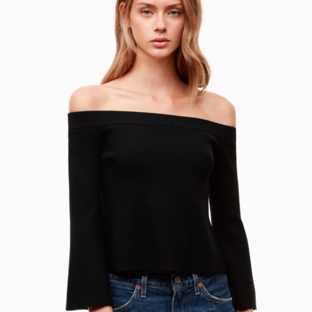 Aritzia Wilfred Fleur Sweater Bell Sleeve In Black